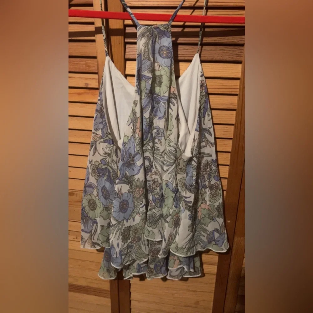 Flower blouse - Picture 3 of 4